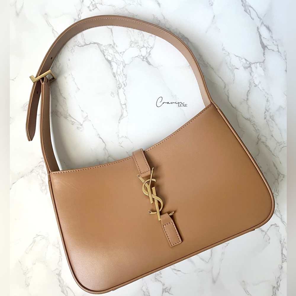 ❌SOLD❌ New Saint Laurent Le 5 A 7 Shoulder Bag - Picture 1 of 11